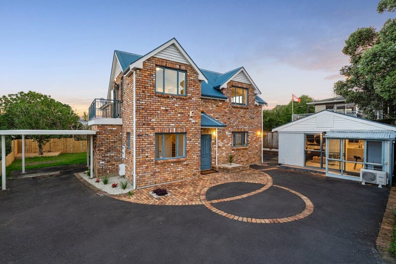 46A Onewa Road, Northcote Point, Auckland - Carousel 2