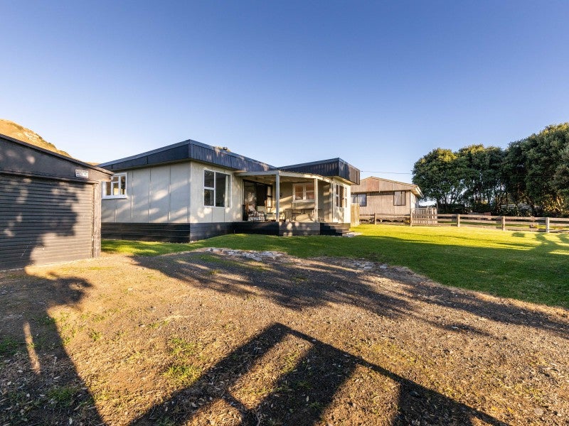 5203 State Highway 3, Awakino, Mōkau - Carousel 26