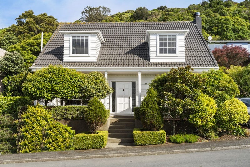 14 Kabul Street, Khandallah, Wellington - Carousel 18