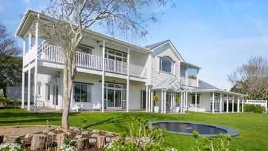 25 Patterson Road, Hurworth, New Plymouth - Carousel 1