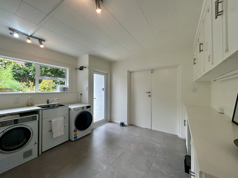 10 Asbury Crescent, Campbells Bay, Auckland - Carousel 20