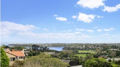 303/9 Sarawia Street, Newmarket, Auckland - Carousel 1