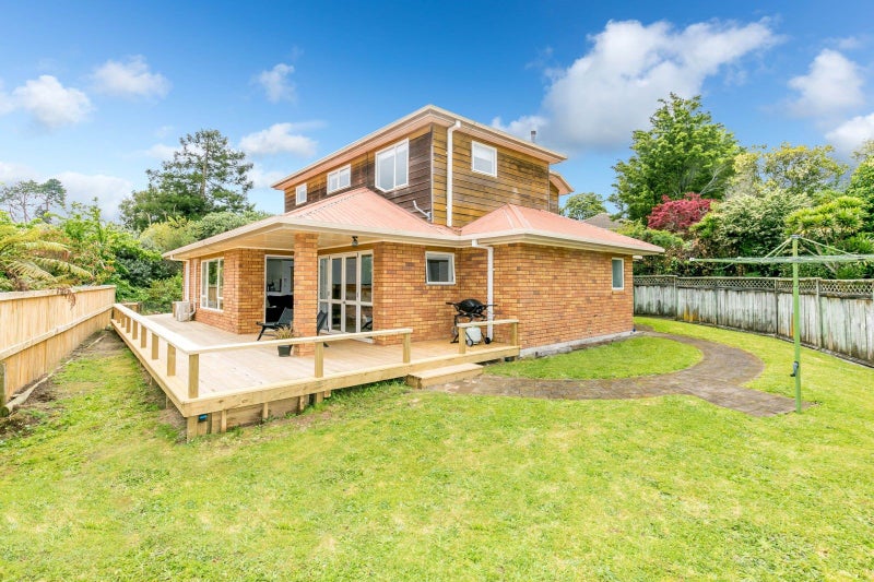 8A Alison Street, Hamilton Lake, Hamilton - Carousel 26