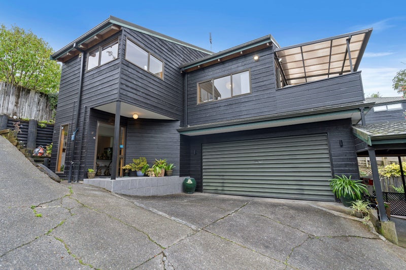 2/63 Raleigh Road, Northcote, Auckland - Carousel 1