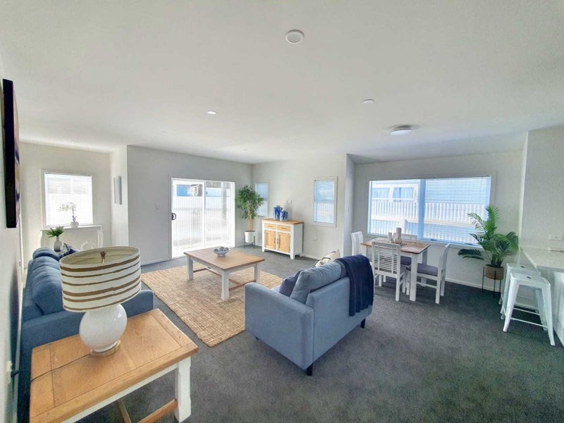 702B Murdoch Road East, Akina, Hastings - Carousel 2