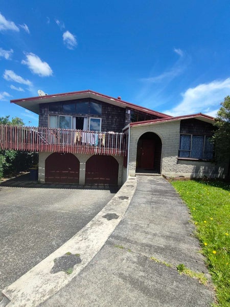 34 Sartors Avenue, Northcross, Auckland - Carousel 1