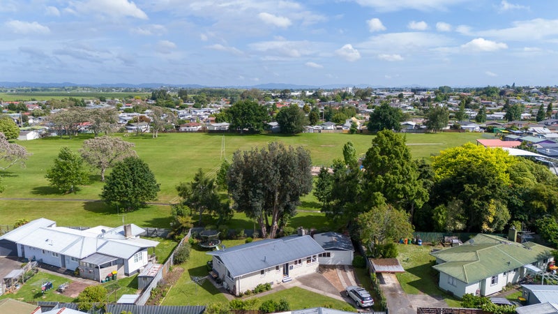 20 Rosalind Street, Deanwell, Hamilton - Carousel 16