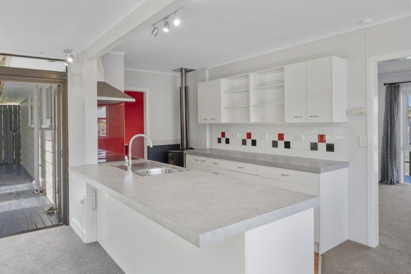 72 Elizabeth Street, Tauhara, Taupo - Carousel 2