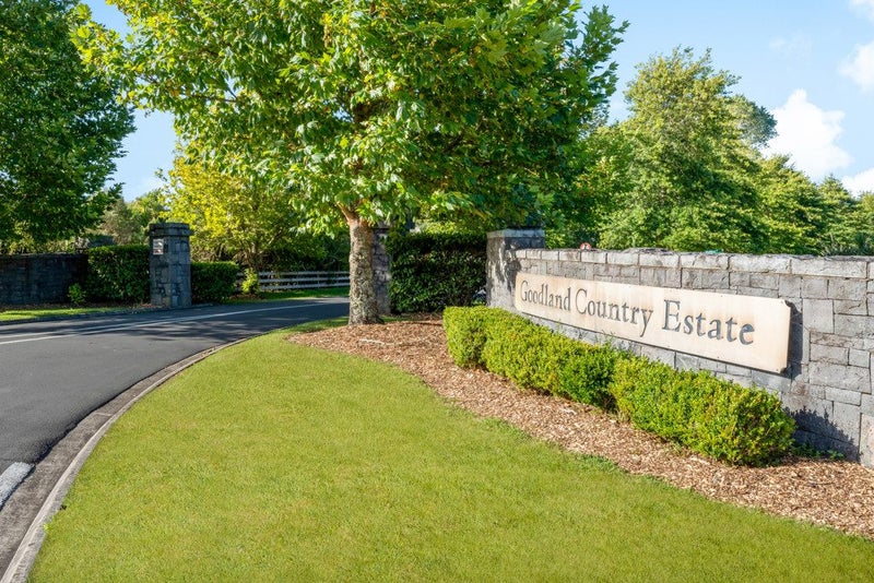 45 Kingscliff Rise, Albany - Carousel 1