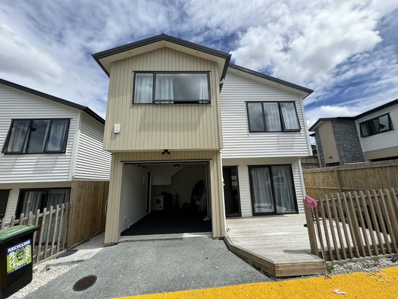 7/116 Colwill Road, Massey, Auckland - Carousel 9