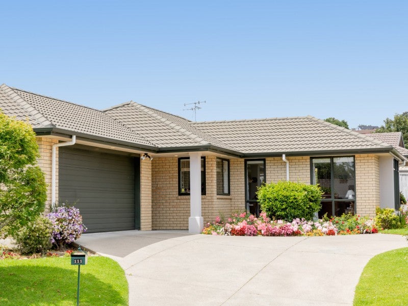 111 Sterling Gate Drive, Bethlehem, Tauranga - Carousel 1