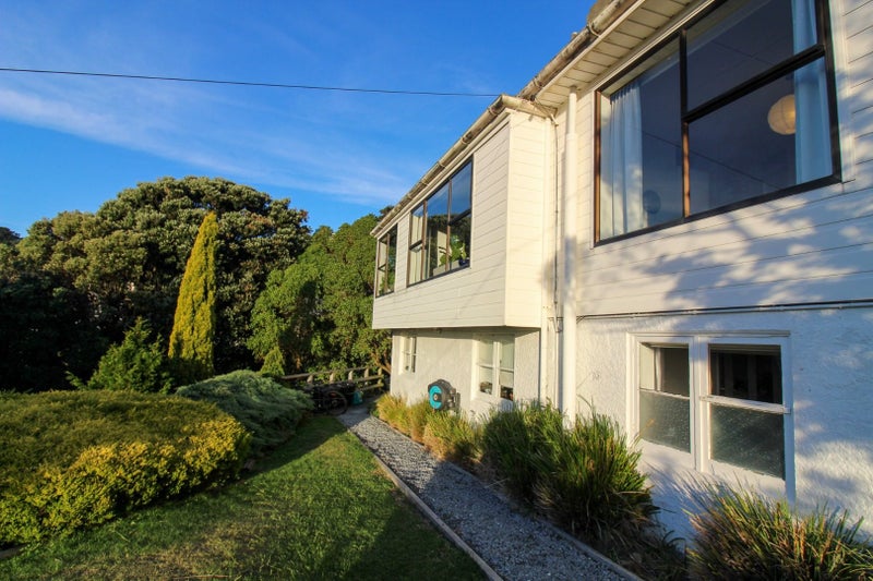 1 Sidlaw Street, Strathmore Park, Wellington - Carousel 2