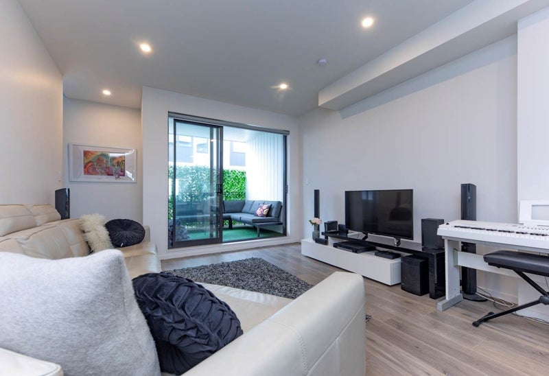 9 Houkura Way, Sandringham, Auckland - Carousel 2