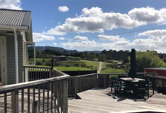 71 Shaw Road, Oratia, Auckland - Carousel 2