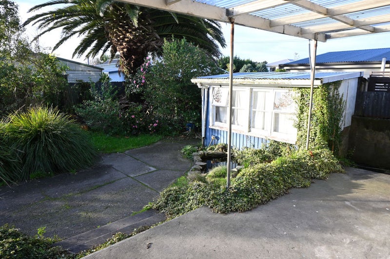 5 Gladstone Street, Westport, Westport - Carousel 17