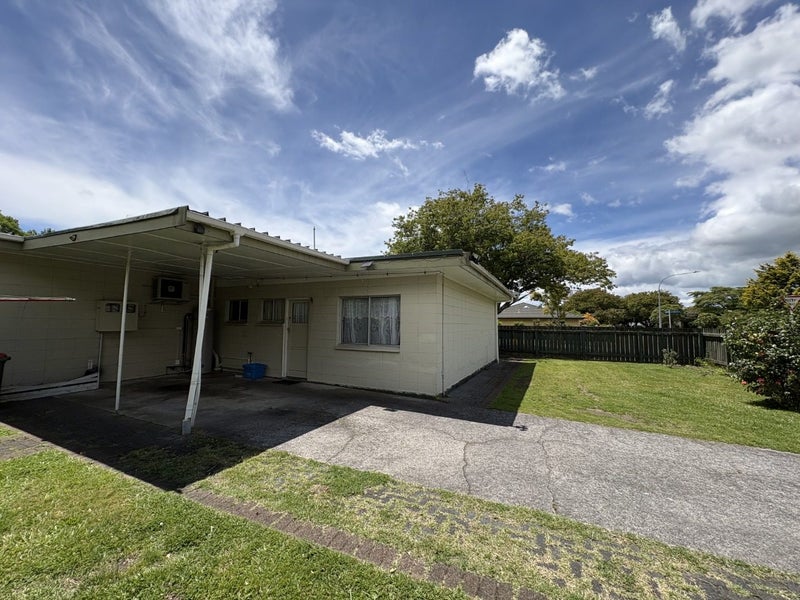 65 Elizabeth Street, Mount Victoria, Wellington - Carousel 2
