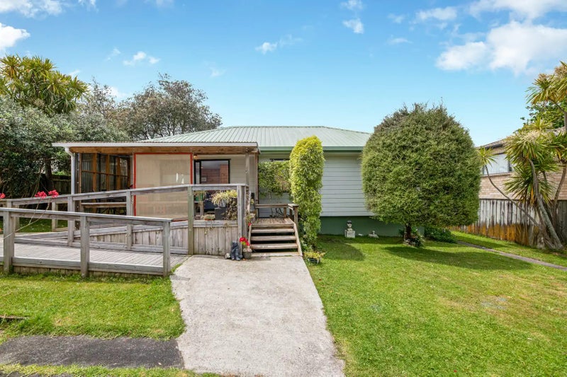 59B Glendene Avenue, Glendene, Auckland - Carousel 1