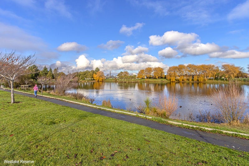 1 Campion Place, Halswell, Christchurch - Carousel 14