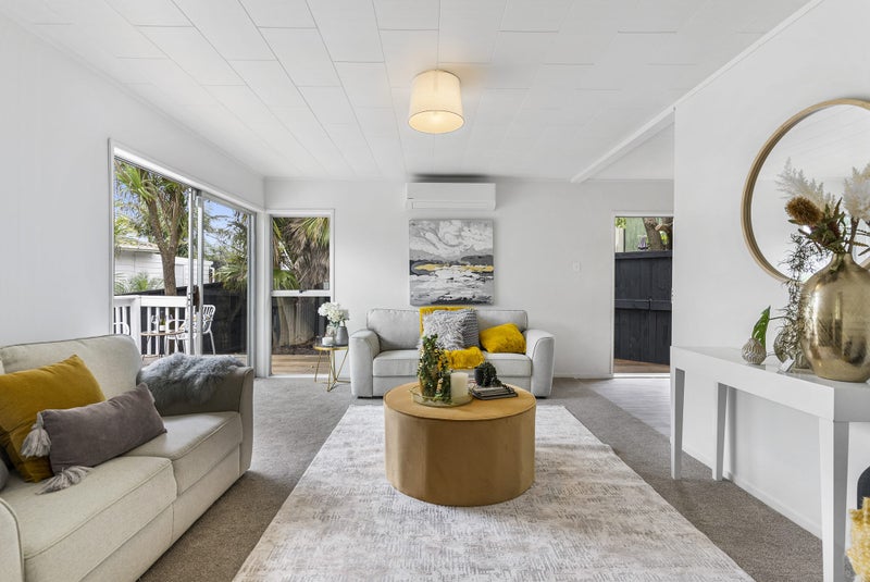 32 Archmillen Avenue, Pakuranga Heights, Auckland - Carousel 2