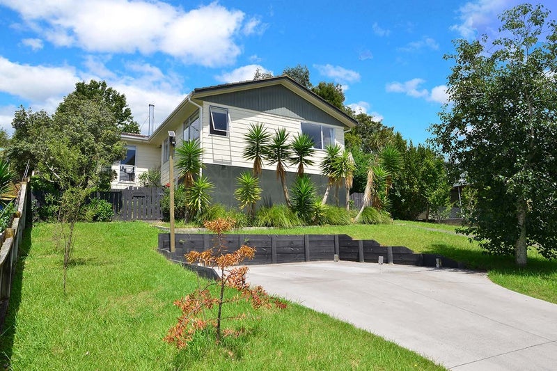 59 Gallony Avenue, Massey, Auckland - Carousel 1