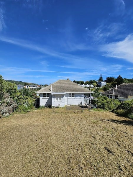 56 Dimock Street, Titahi Bay, Porirua - Carousel 1