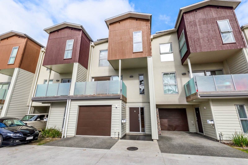 8/147 Albany Highway, Unsworth Heights, Auckland - Carousel 1