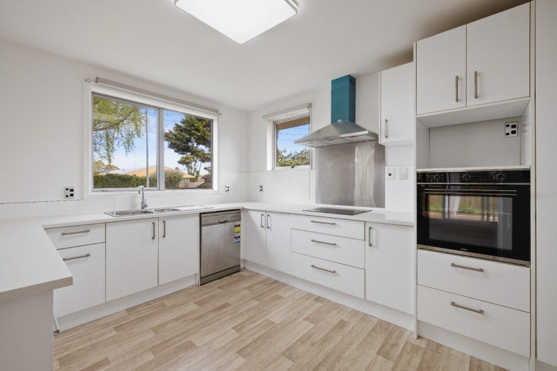 3 Hartford Street, Burnside, Christchurch - Carousel 2