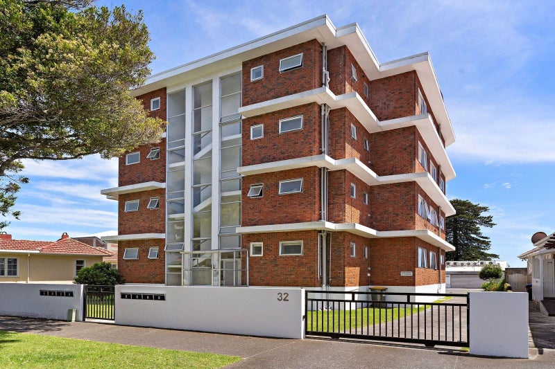 6/32 Marau Crescent, Mission Bay, Auckland - Carousel 1