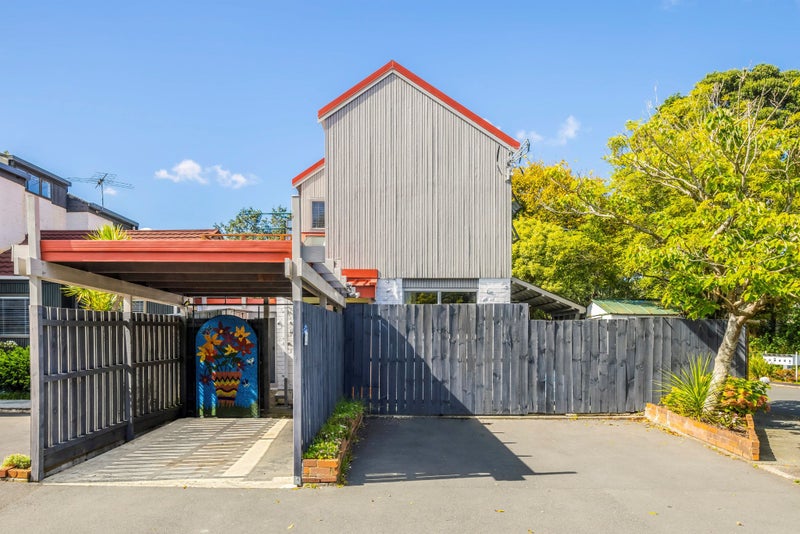 33 Pohutukawa Place, Ellerslie, Auckland - Carousel 1