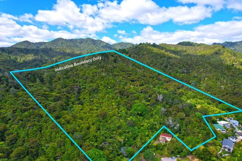 5 Strange Road, Waiomu - Carousel 2