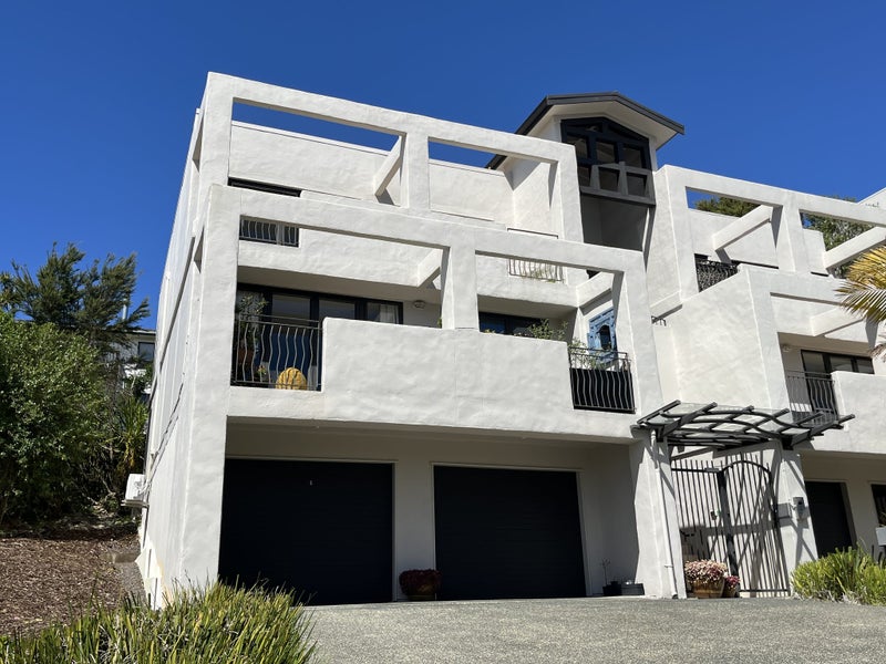 16/5 Monte Cassino Place, Birkdale, Auckland - Carousel 1