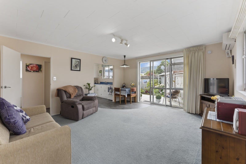 A/90 Ararino Street, Trentham, Upper Hutt - Carousel 2