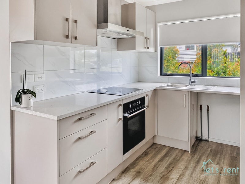 35A Scotts Road, Manurewa East, Auckland - Carousel 2