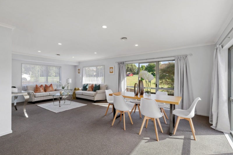 14 Princeton Parade, Albany, Auckland - Carousel 1