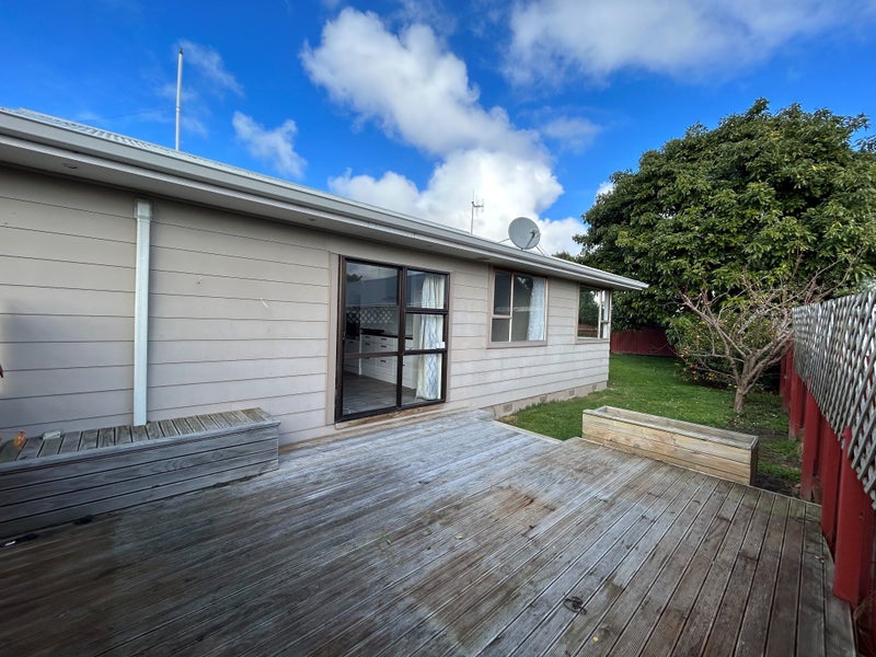 64 Wynyard Crescent, Tamatea, Napier - Carousel 12