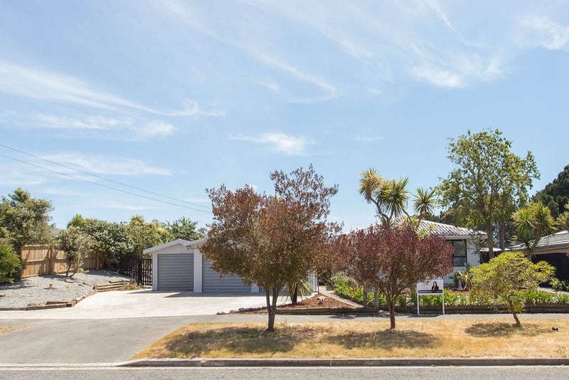 2 Sinclair Street, New Brighton, Christchurch - Carousel 19