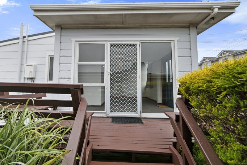 3 Ferguson Street, Newtown, Wellington - Carousel 2
