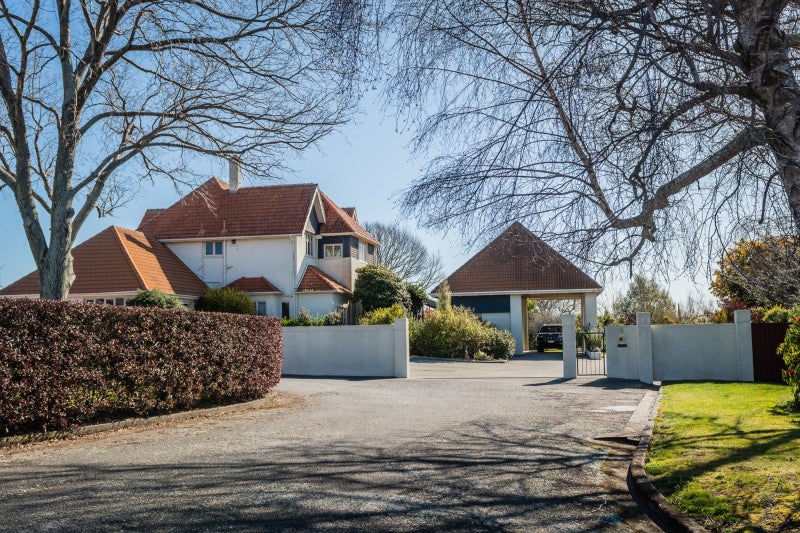 6 Chateau Close, Gleniti, Timaru - Carousel 1