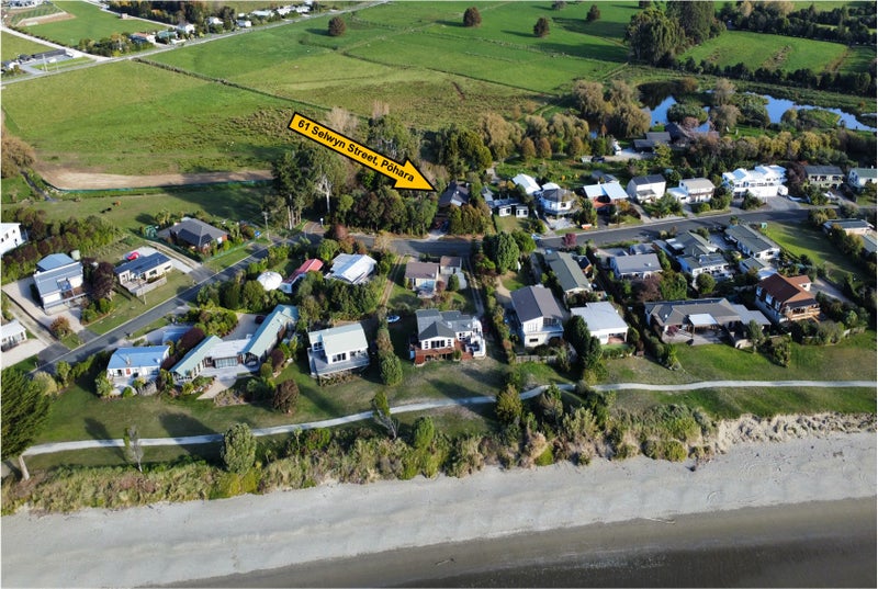 61 Selwyn Street, Takaka - Carousel 18