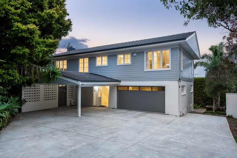 107 East Coast Road, Castor Bay, Auckland - Carousel 2
