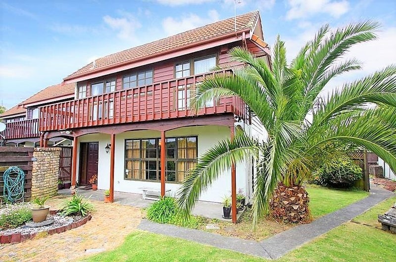 1/31 Watson Place, Papatoetoe, Auckland - Carousel 1