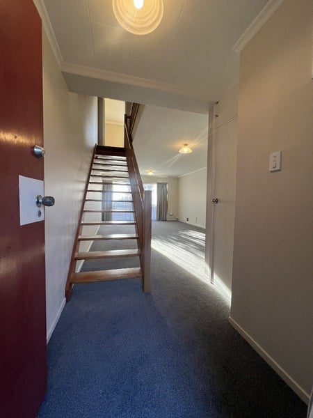 31B Signal Hill Road, Opoho, Dunedin - Carousel 2