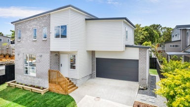55 Sunshine Boulevard, Sunnyvale, Auckland - Carousel 1