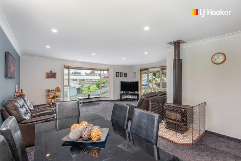 76 Roy Crescent, Concord, Dunedin - Carousel 2