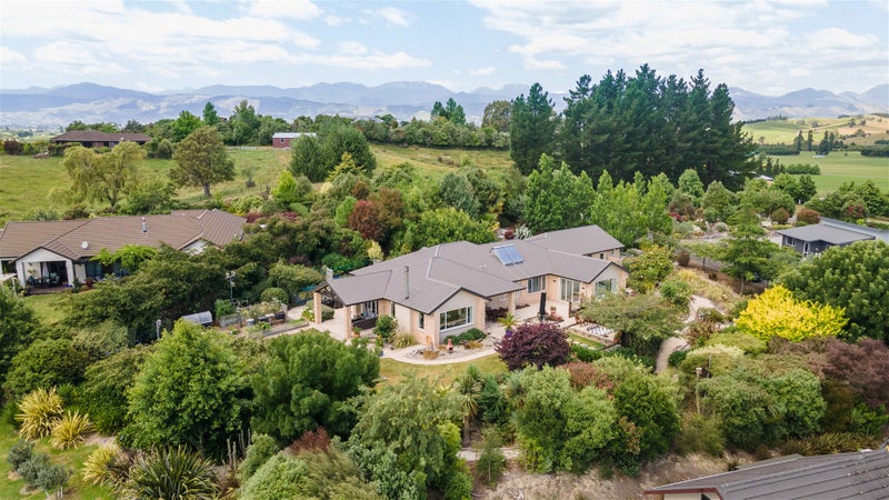 2 Toetoe Lane, Redwood Valley - Carousel 2