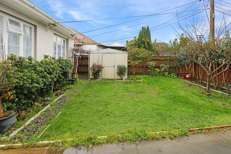 1/28 HALL CRES, Epuni, Lower Hutt - Carousel 11