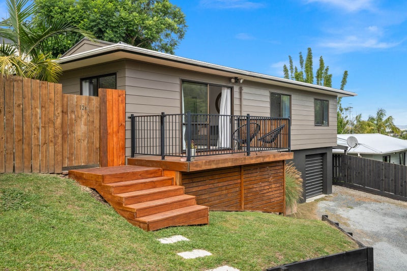 12B Commins Road, Onerahi, Whangarei - Carousel 1