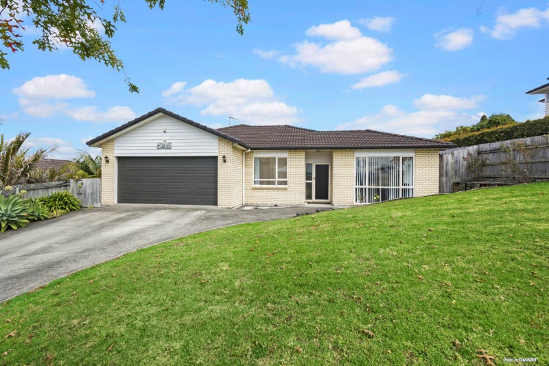 80 Lake Panorama Drive, Henderson Valley, Auckland - Carousel 1
