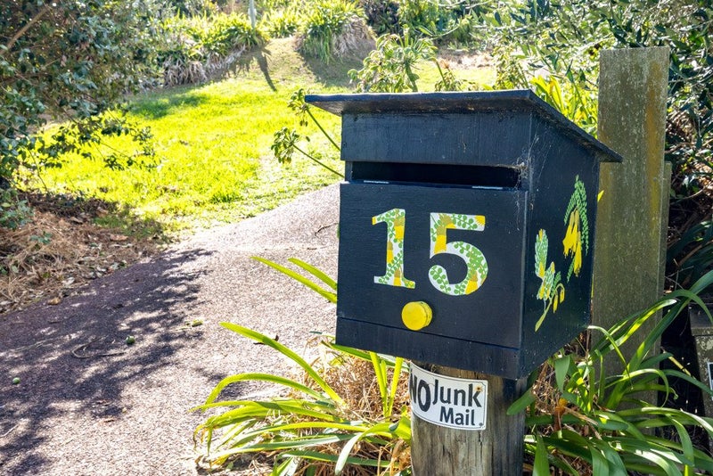 15 Tetley Road, Surfdale, Waiheke Island - Carousel 32