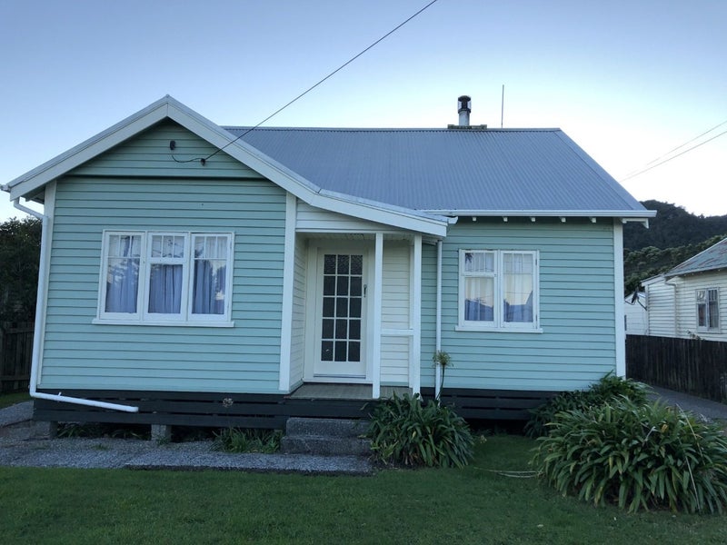 75 Ward Street, Cobden, Greymouth - Carousel 1
